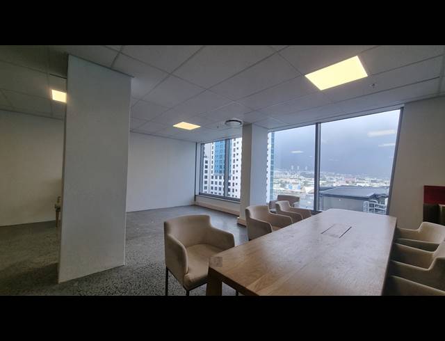 156M² OFFICE TO LET IN CAPE TOWN CITY CENTRE